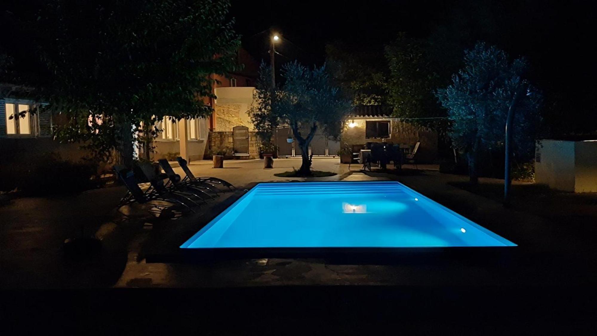 Ferienhaus Aqua Mit Pool Jadreski Экстерьер фото